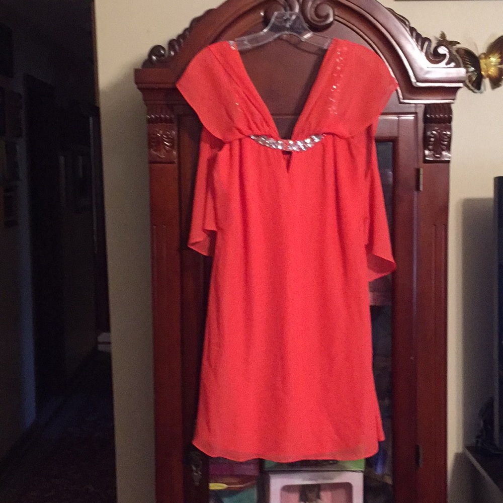 Cocktail dress sleeveless